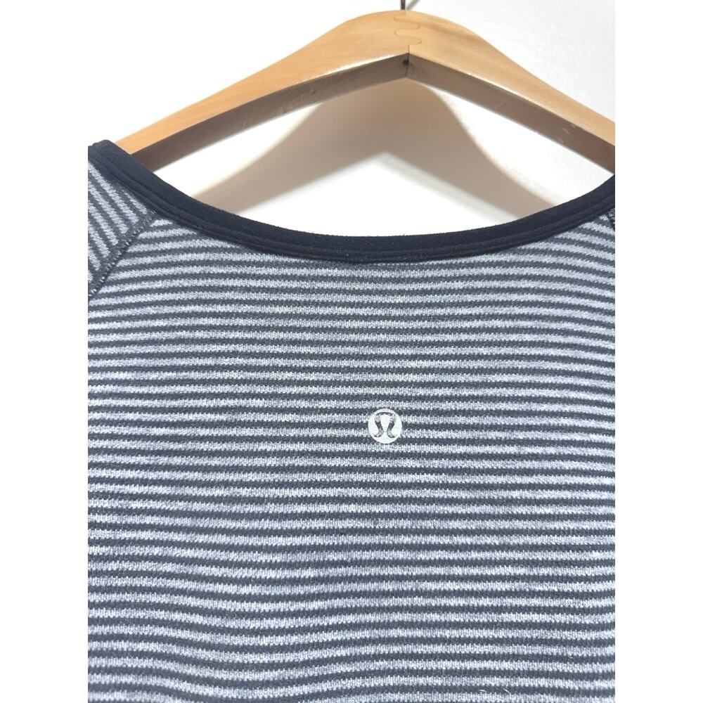 Lululemon Run: Turn Around Long Sleeve In Deep Coal Mini Check Size 10 - Picture 11 of 12